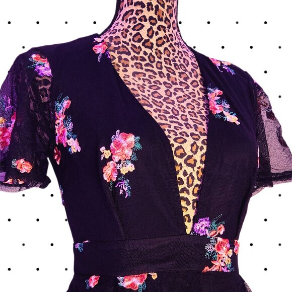 LULUs black romper with flower embroidery details - Picture 4 of 7